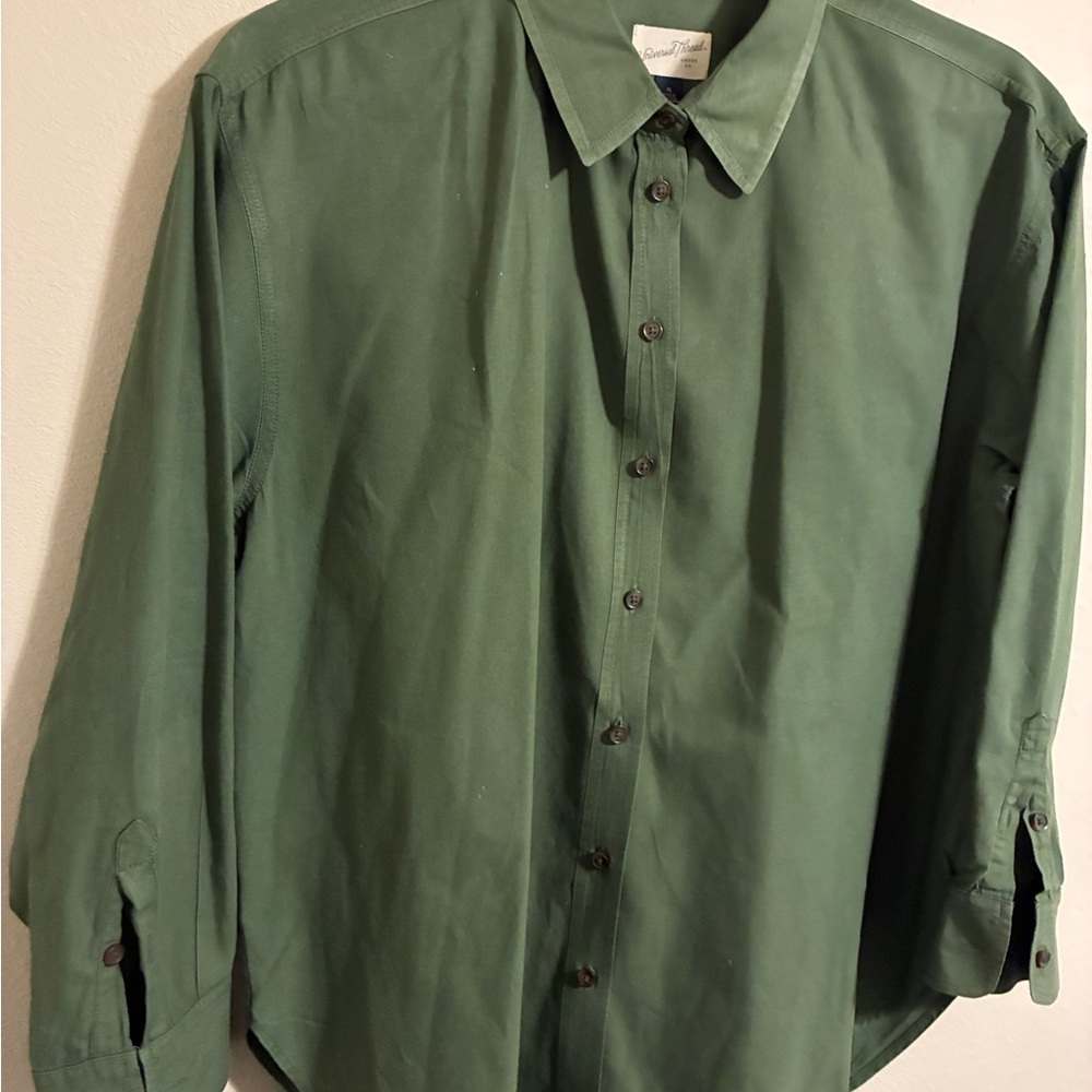 Women’s UniversalThread  Green Button-Up Shirt size xl